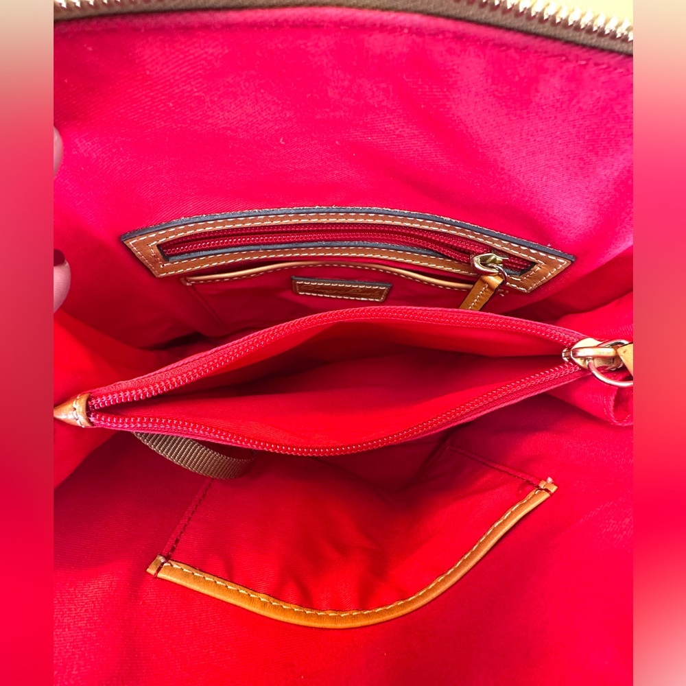 Dooney & Bourke Trixie Coral smooth leather shoulder/crossbody Convertible - Picture 13 of 14